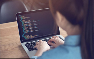 聊城 api php源码,下载的php源码怎么运行呢？